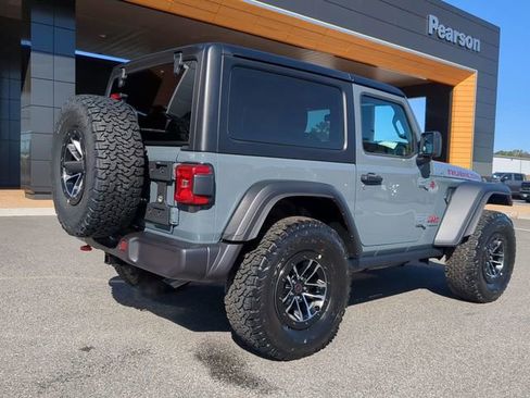 New 2026 Jeep Wrangler Rubicon w/ Xtreme 35 Tire Package image 4
