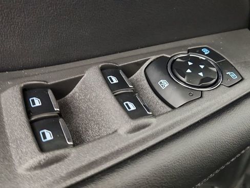 New 2024 Ford Edge SE w/ Black Appearance Package image 26