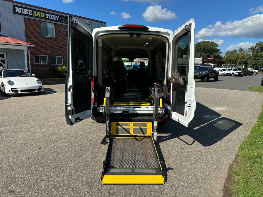 Used 2018 Ford Transit 150 148 Medium Roof RWD image 29