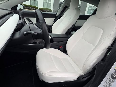 Used 2020 Tesla Model 3 Standard Range Plus image 22