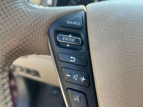 Used 2012 Nissan Murano LE w/ Platinum Pkg AWD/4WD image 21