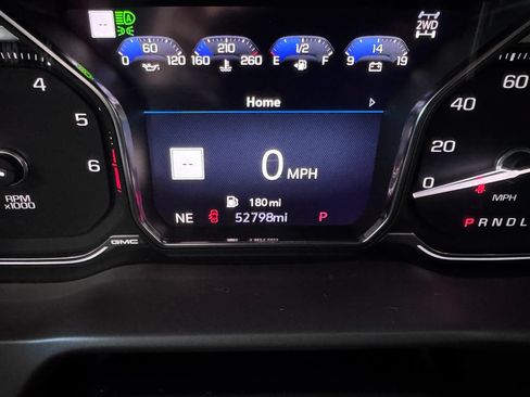 Used 2019 GMC Sierra 1500 Denali w/ Denali Ultimate Package AWD/4WD image 18