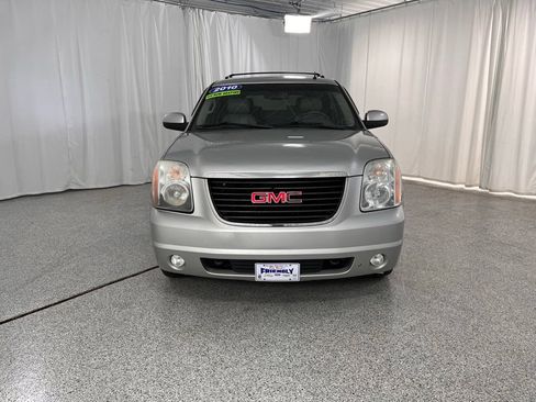 Used 2010 GMC Yukon SLT w/ SLT-2 Equipment Package AWD/4WD image 29