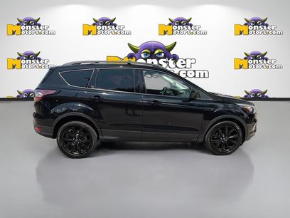 Used 2018 Ford Escape SE w/ SE SYNC Package