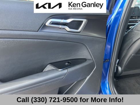 Certified 2025 Kia Sportage EX w/ Premium Package image 49