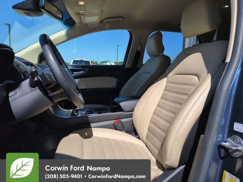 Used 2019 Ford Edge SEL w/ Equipment Group 201A AWD/4WD image 24