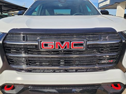New 2026 GMC Terrain AT4 w/ Convenience Package III image 10