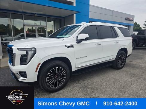 Used 2025 GMC Yukon Elevation w/ LPO, Elevation Black Package RWD image 1