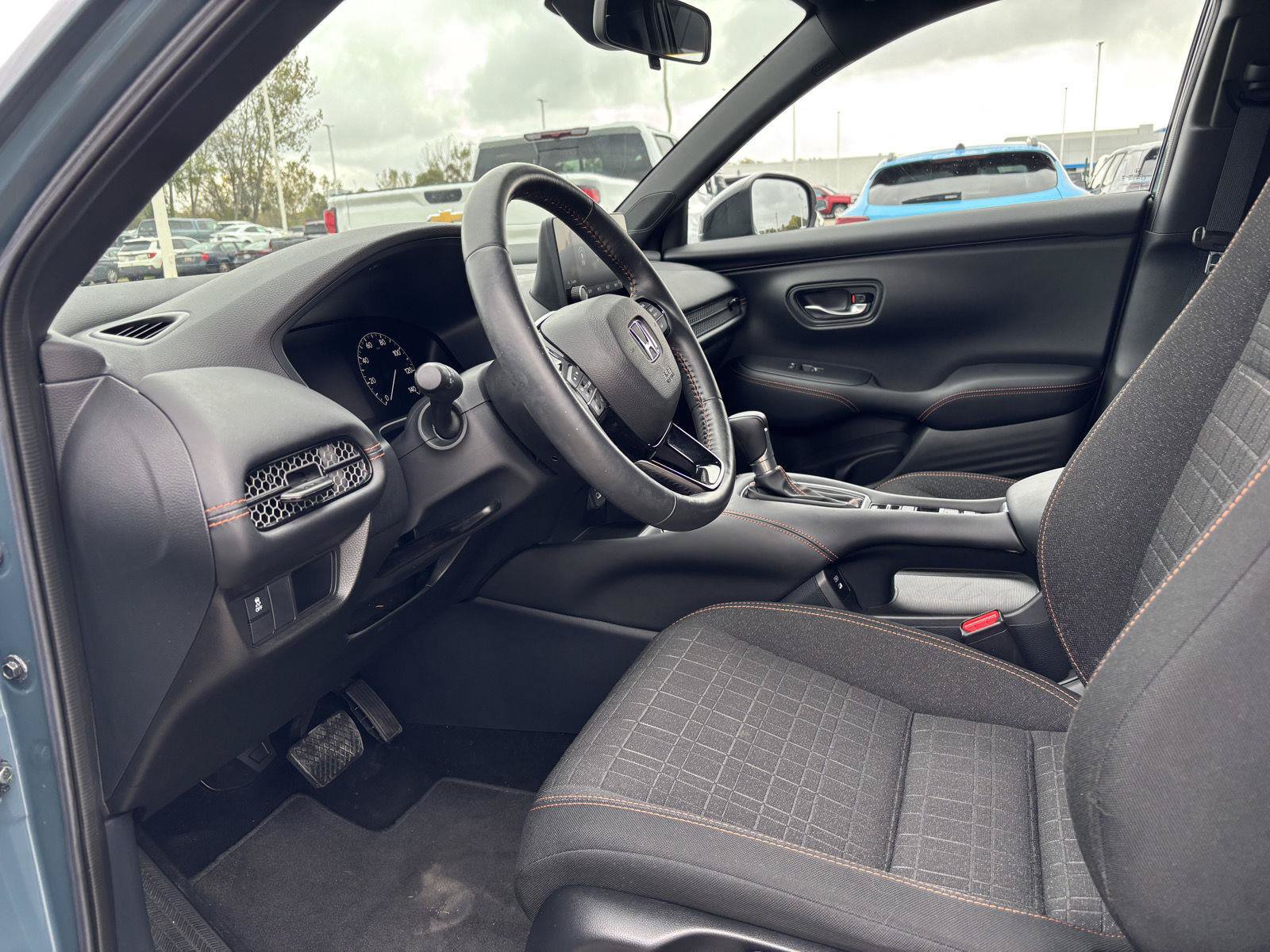 Used 2024 Honda HR-V Sport image 14