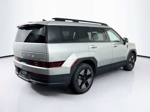 Used 2025 Hyundai Santa Fe SEL FWD image 9