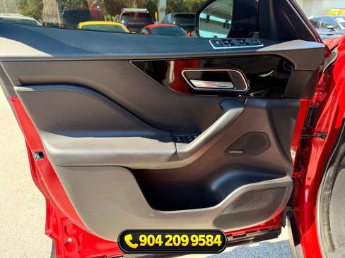 Used 2020 Jaguar F-PACE Premium AWD/4WD image 21