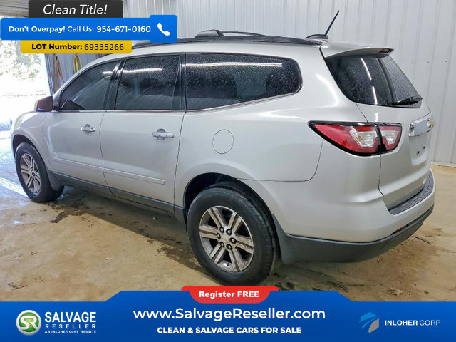 Used 2016 Chevrolet Traverse LT FWD image 3
