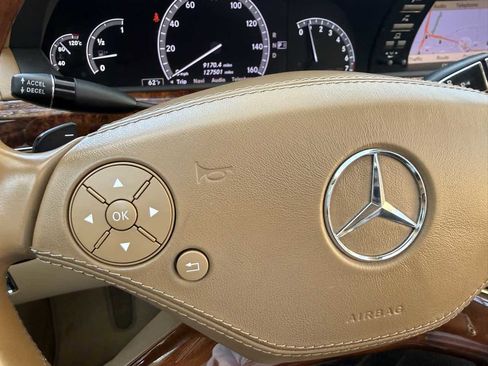 Used 2012 Mercedes-Benz S 550 4MATIC Sedan image 23