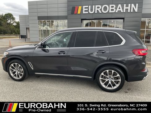 Used 2019 BMW X5 xDrive40i w/ Executive Package image 28