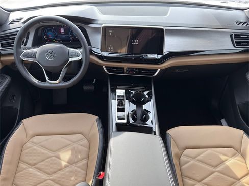 New 2026 Volkswagen Atlas Cross Sport SE image 26