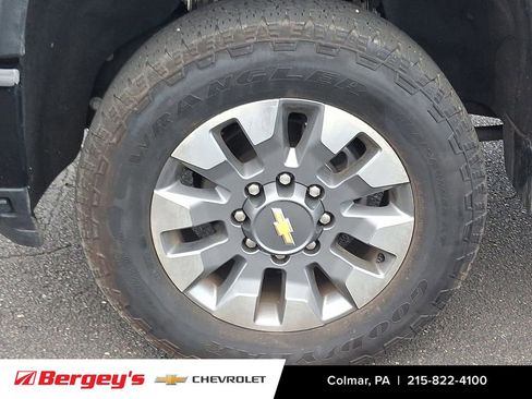 Certified 2024 Chevrolet Silverado 2500 Custom w/ Custom Value Package image 10