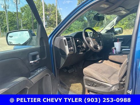 Used 2018 Chevrolet Silverado 1500 LT w/ Texas Edition RWD image 11