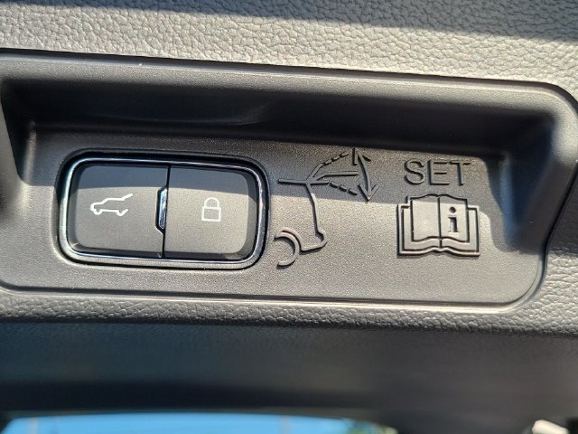 Used 2026 Ford Explorer ST w/ Sun And Sound Package AWD/4WD image 27