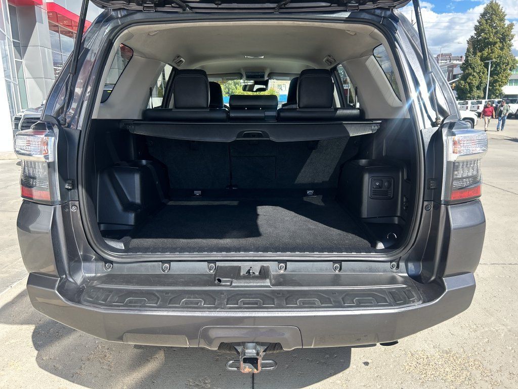 Certified 2020 Toyota 4Runner SR5 Premium AWD/4WD image 15