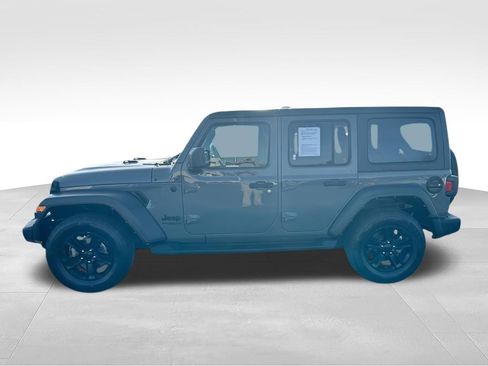 Used 2022 Jeep Wrangler Unlimited Sport AWD/4WD image 5