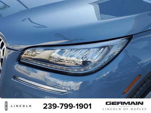 New 2026 Lincoln Corsair Premiere image 14