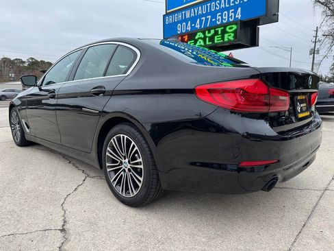 Used 2020 BMW 530i w/ Convenience Package RWD image 5