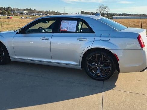 Used 2023 Chrysler 300 S image 6