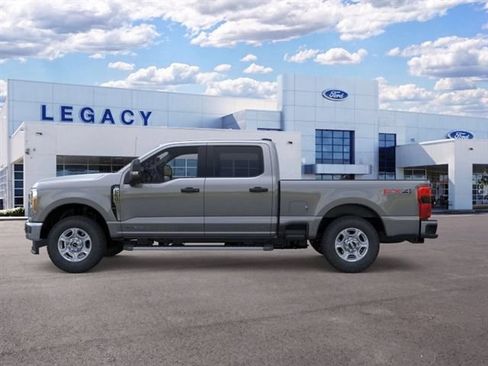New 2026 Ford F250 XLT w/ 360-Degree Camera Package AWD/4WD image 3