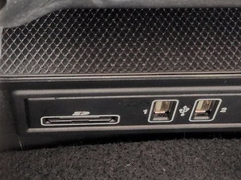 Certified 2017 Mercedes-Benz C 300 Sedan image 21
