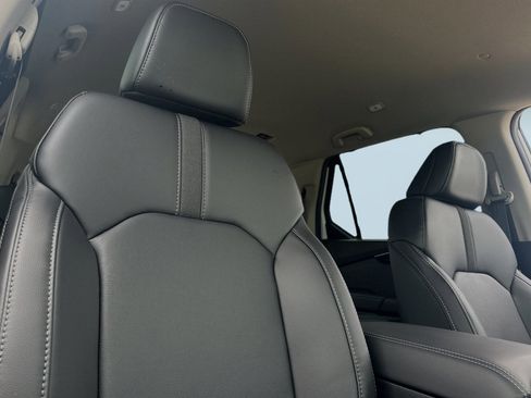 New 2025 Honda Pilot EX-L image 19