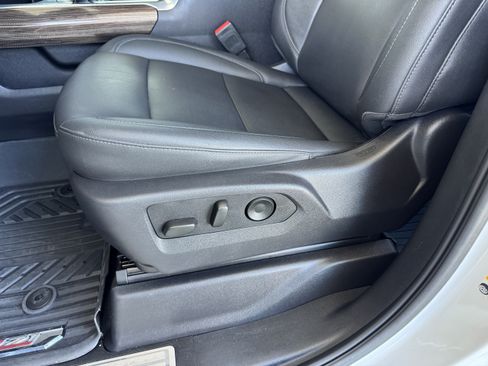 Certified 2025 Chevrolet Silverado 1500 LT Trail Boss w/ Convenience Package II AWD/4WD image 14
