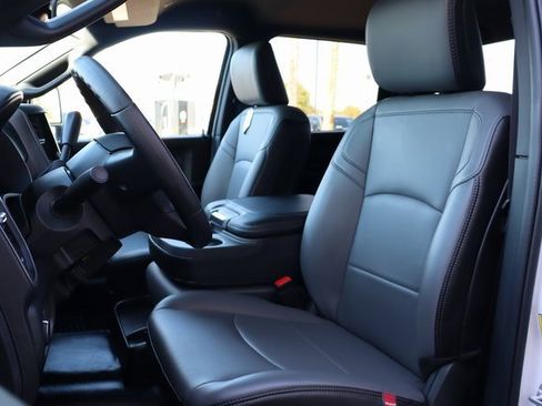 Used 2025 RAM 3500 Tradesman image 10