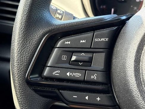 Used 2025 Subaru Crosstrek 2.5i Premium AWD/4WD image 18