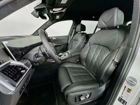 New 2026 BMW X7 xDrive40i image 16