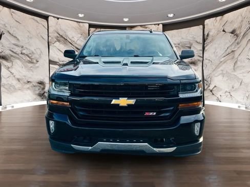 Used 2019 Chevrolet Silverado 1500 LT Z71 w/ All Star Edition image 2