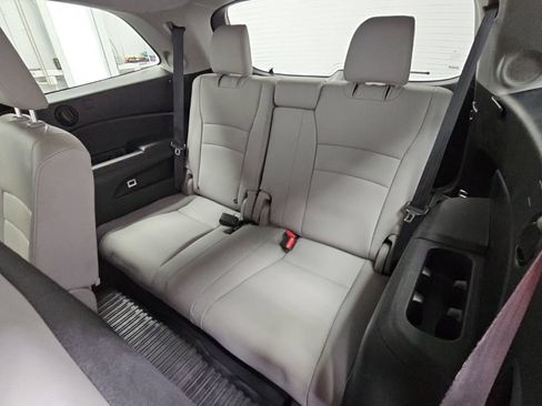 Used 2021 Honda Pilot Touring image 35