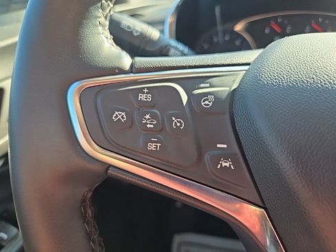 Used 2023 Chevrolet Equinox Premier AWD/4WD image 40