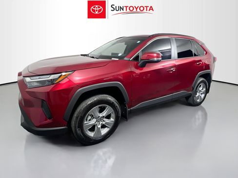 Used 2025 Toyota RAV4 XLE w/ Convenience Package FWD image 9