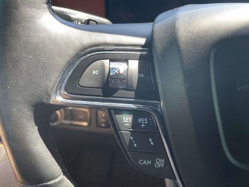 Used 2020 Lincoln Navigator L Reserve w/ Luxury Package AWD/4WD image 27