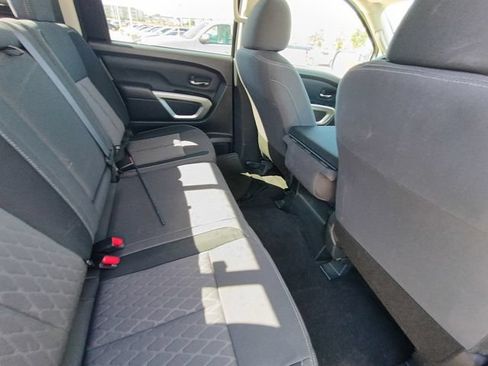 Used 2024 Nissan Titan SV AWD/4WD image 20