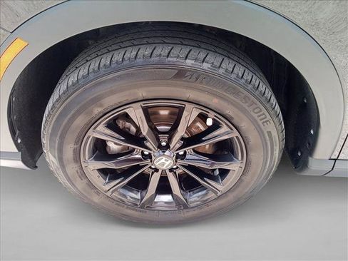 Used 2025 Honda CR-V Sport-L image 9