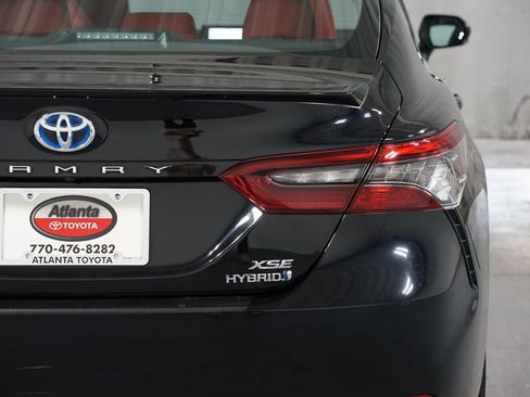 Certified 2022 Toyota Camry XSE FWD image 10