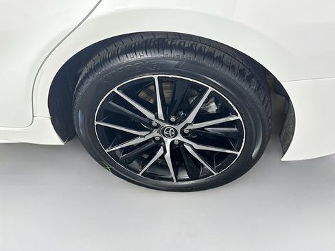 Used 2024 Toyota Camry SE FWD image 21