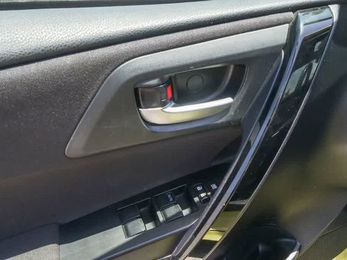 Used 2017 Toyota Corolla iM w/ Carpet Mat Package FWD image 15