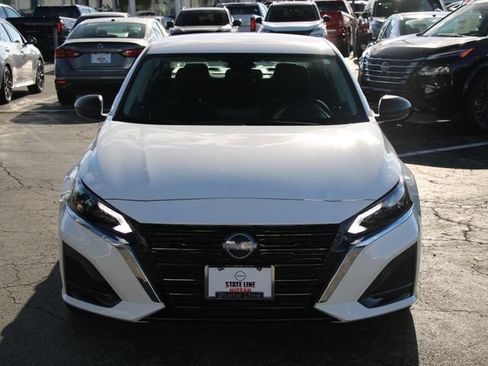 Certified 2025 Nissan Altima 2.5 S FWD image 7