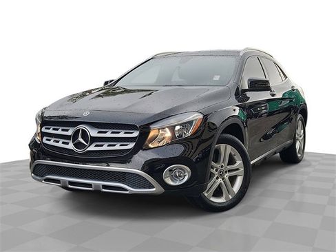 Used 2018 Mercedes-Benz GLA 250 4MATIC image 1