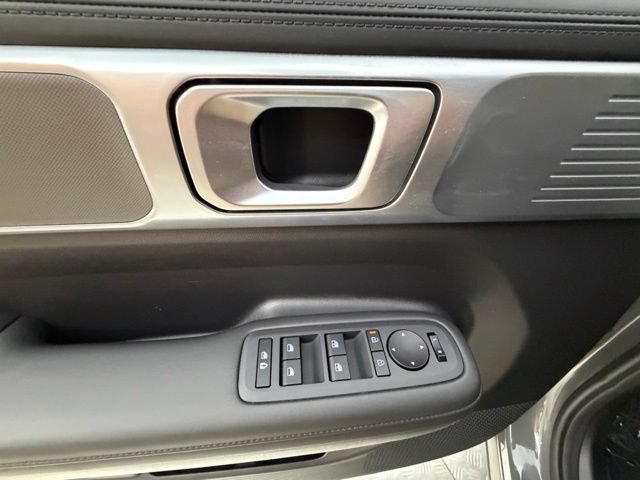 Used 2026 Hyundai Santa Fe SEL AWD/4WD image 28