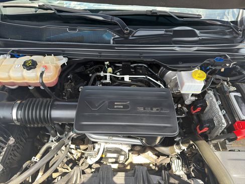 Used 2022 RAM 1500 Big Horn AWD/4WD image 16