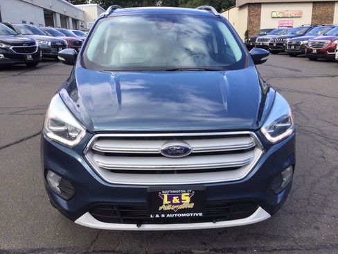 Used 2018 Ford Escape Titanium w/ Ford Safe & Smart Package AWD/4WD image 3