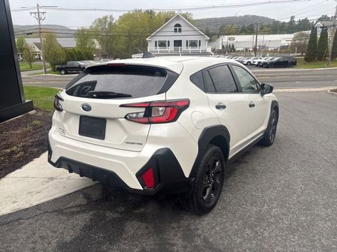 Used 2024 Subaru Crosstrek 2.0i AWD/4WD image 7